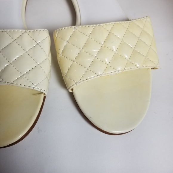 Vintage! Y2K Steve Madden quilted patent leather slides - Picture 5 of 10